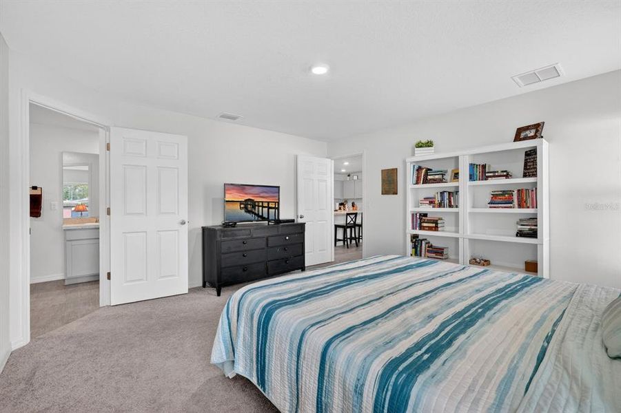 Furnished interior view inside a new home in Palm Coast, Palm Coast (Image 9).