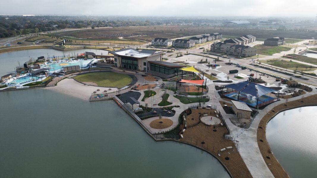 Image 42 of a home in Solterra.