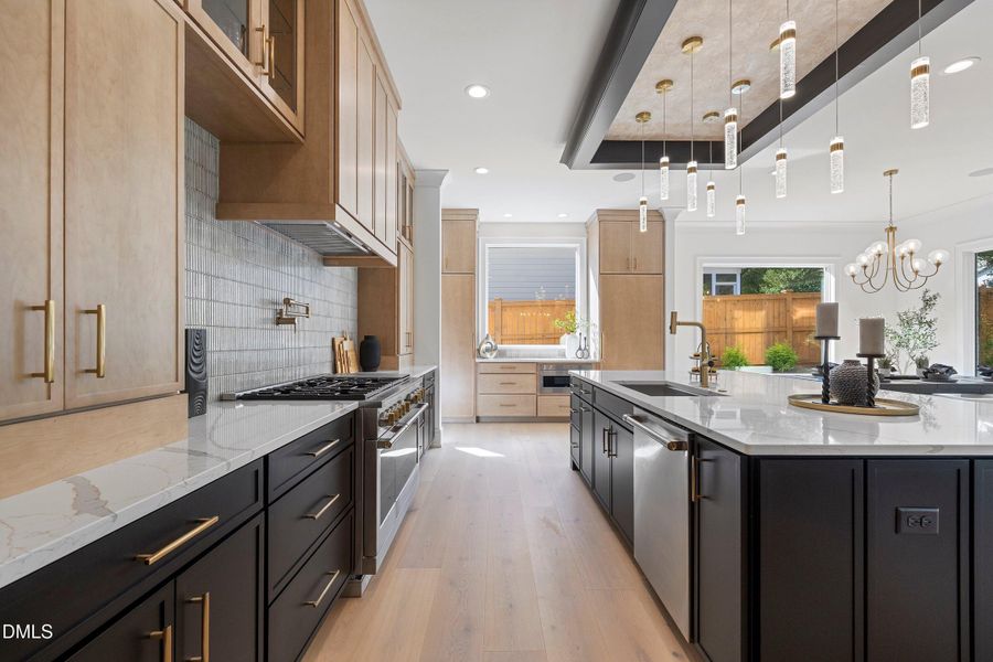 48-405 Latimer Rd_4575