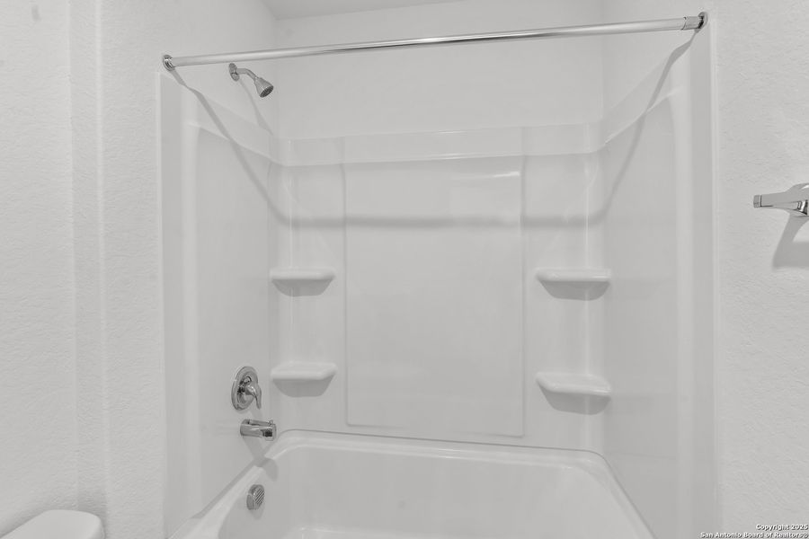 Image 32 of a home in Vista Real.