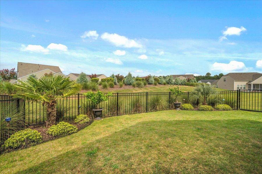 Image 46 of a home in K. Hovnanian's® Four Seasons at Lakes of Cane Bay.