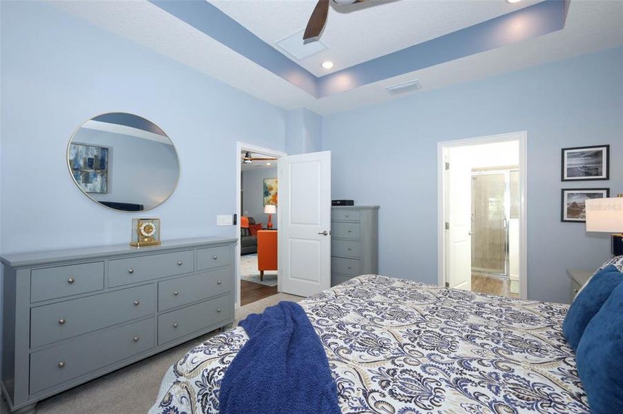 Furnished interior view inside a new home in , Mount Dora (Image 31).