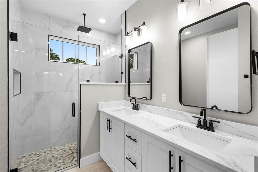 Furnished interior view inside a new home in , Eustis (Image 11).