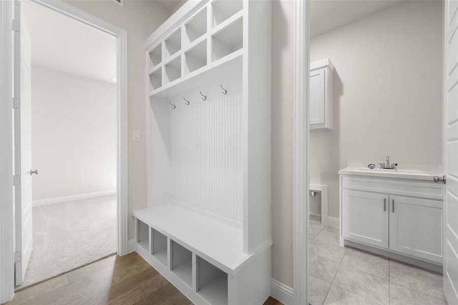 2300 KNapp- Mudroom-Utility-2 2300 KNapp- Mudroom-Utility-2