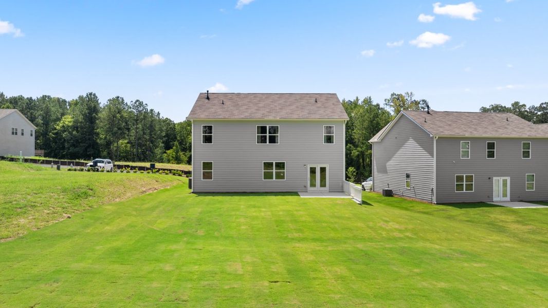 Representative exterior details of a home built from the HAYDEN by D.R. Horton in Lost Creek, Dallas (Image 31).