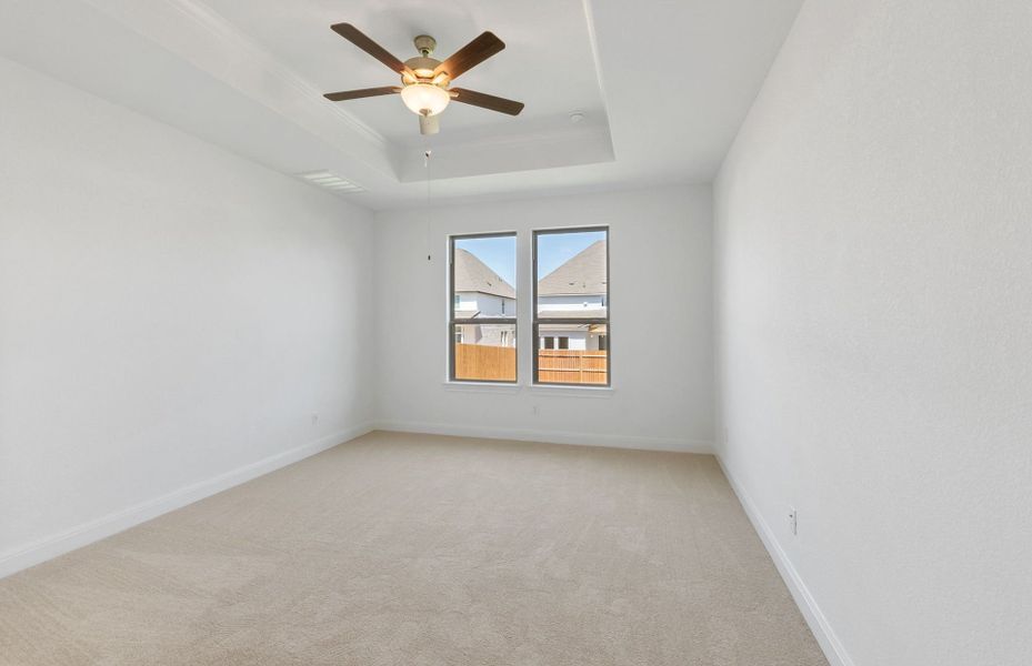 Spacious, unfurnished interior of a new home in Saddleback at Santa Rita Ranch, Liberty Hill (Image 9). Spacious, unfurnished interior of a new home in Saddleback at Santa Rita Ranch, Liberty Hill (Image 9).