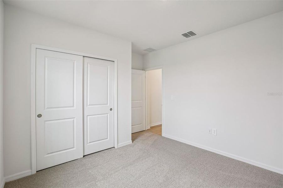 Spacious, unfurnished interior of a new home in Two Rivers - Classic Series, Zephyrhills (Image 33).