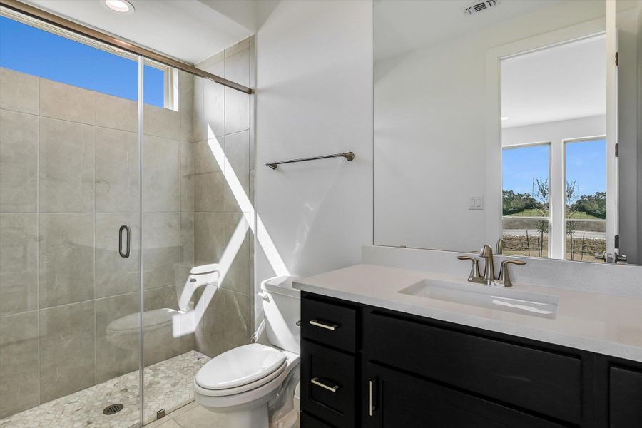 Furnished interior view inside a new home in Leander Estates, Leander (Image 17).