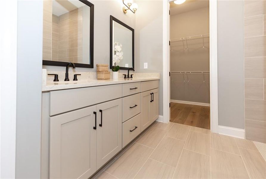 Furnished interior view inside a new home in Aberdeen, Hoschton (Image 61).