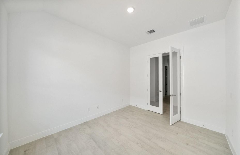 MODEL HOME images may NOT be consistent with the finished product.