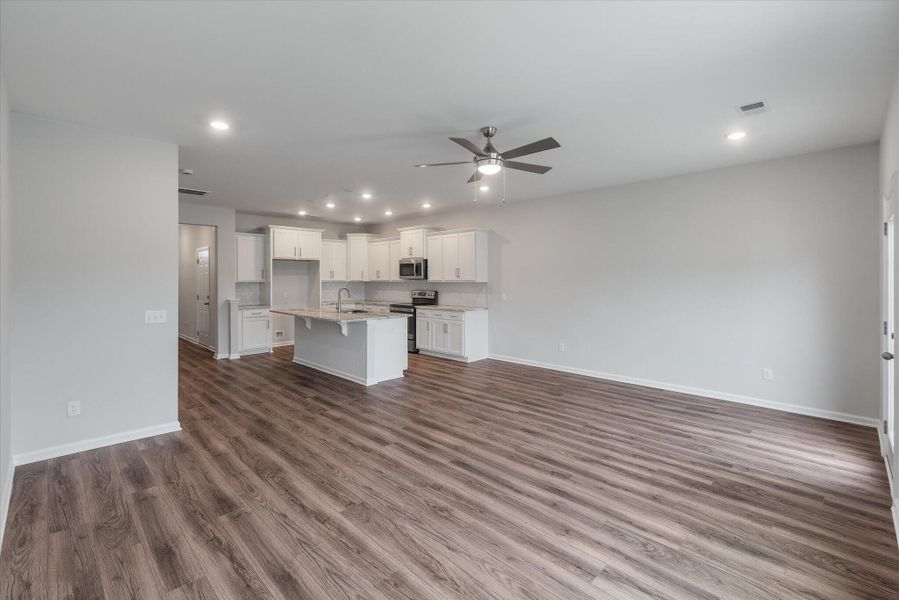 Spacious, unfurnished interior of a new home in , Goose Creek (Image 21). Spacious, unfurnished interior of a new home in , Goose Creek (Image 21).
