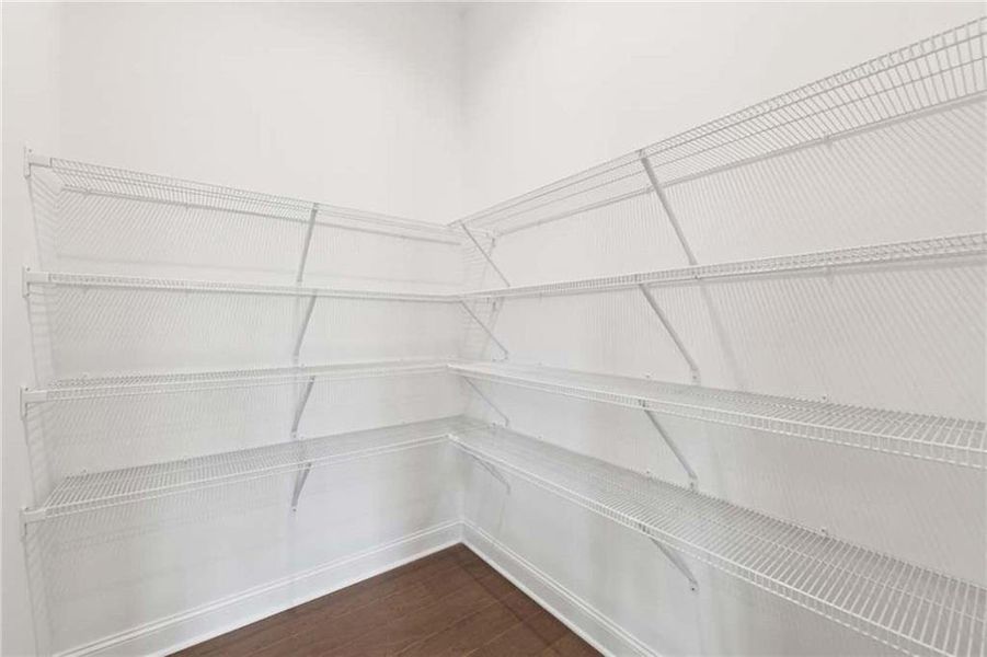 Spacious, unfurnished interior of a new home in East Harbor II at Chestatee, Dawsonville (Image 40).