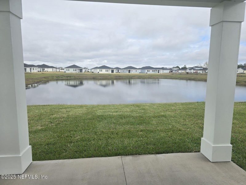 Exterior details and patio area of a home in , Green Cove Springs (Image 18).