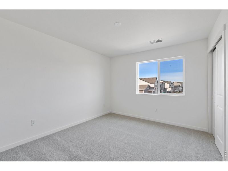 Spacious, unfurnished interior of a new home in Granary, Johnstown (Image 19).