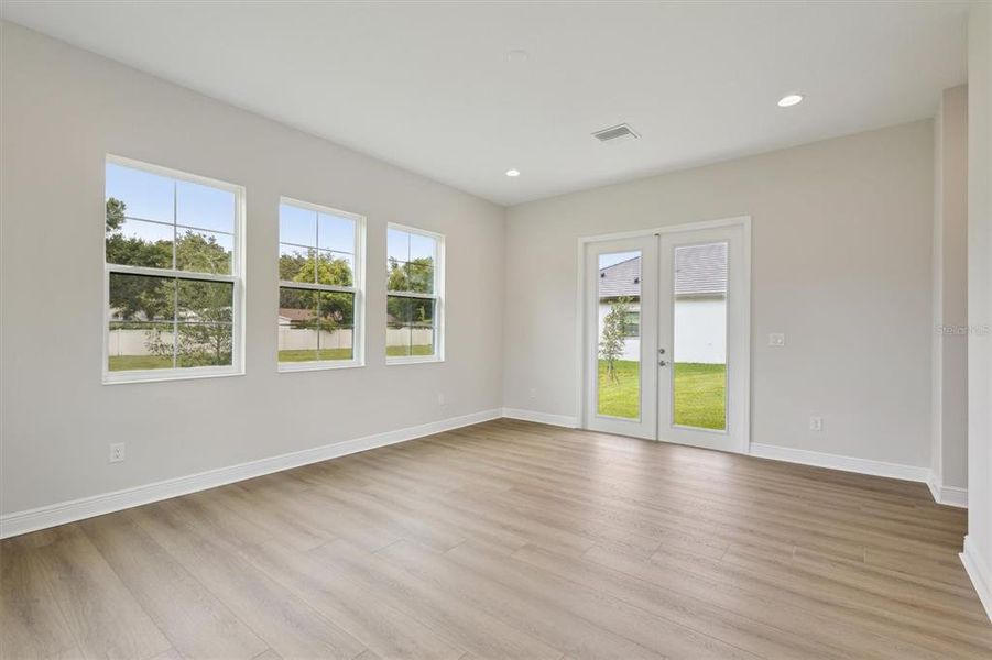 Spacious, unfurnished interior of a new home in Hidden Lakes, Brandon (Image 23).