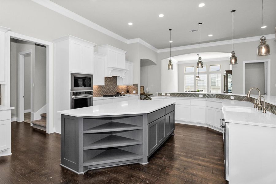 Furnished interior view inside a new home in Artavia 70′, Conroe (Image 7).