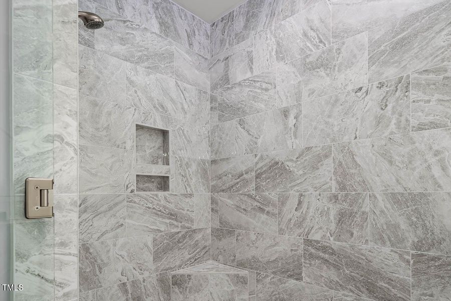 20 Water Willow Lni nterior-24