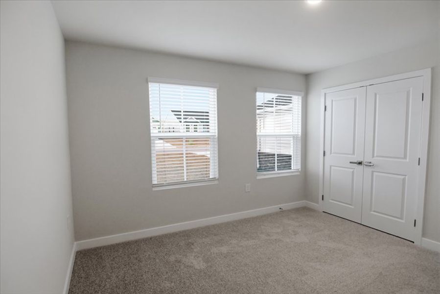Spacious, unfurnished interior of a new home in Everly, Spartanburg (Image 13).
