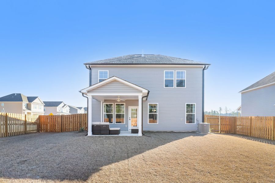 Representative exterior details of a home built from the Makenzie II by Great Southern Homes in Peachtree Hills, Lexington (Image 39).