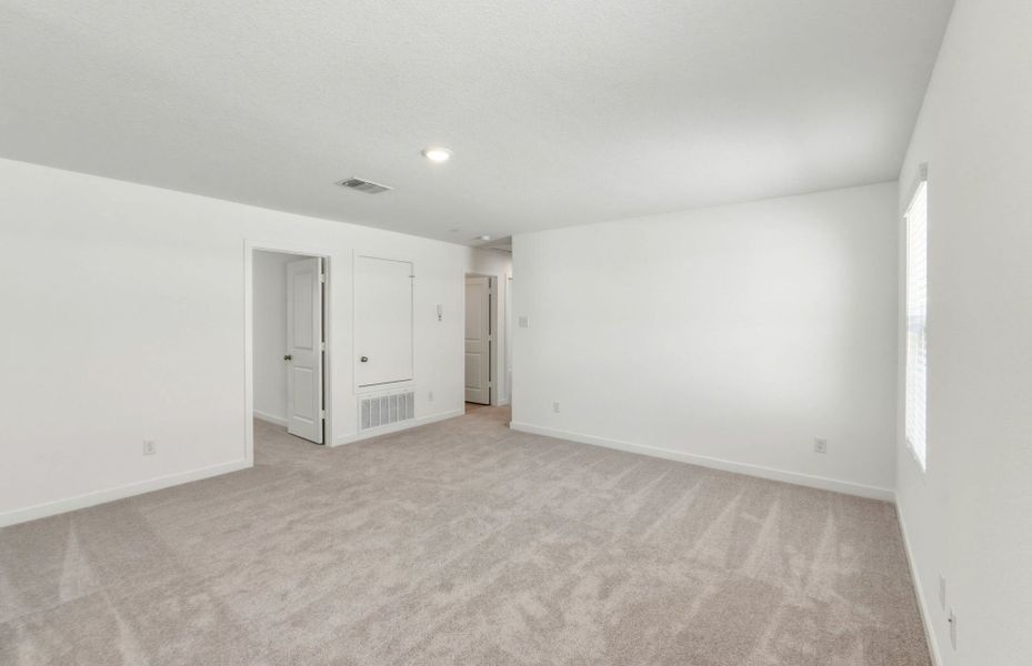 Spacious, unfurnished interior of a new home in Cameron Place, Austin (Image 22). Spacious, unfurnished interior of a new home in Cameron Place, Austin (Image 22).