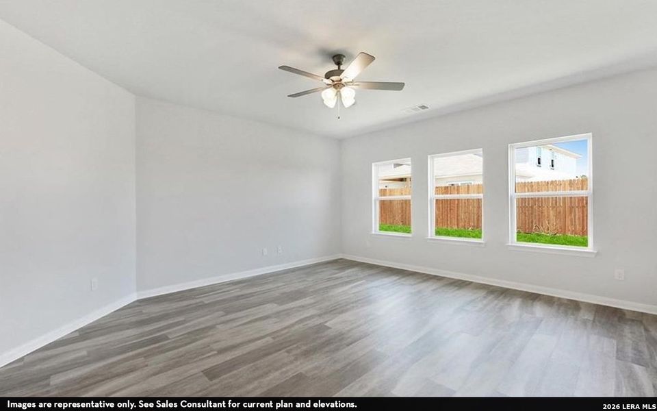 Spacious, unfurnished interior of a new home in Hickory Ridge, Elmendorf (Image 9).
