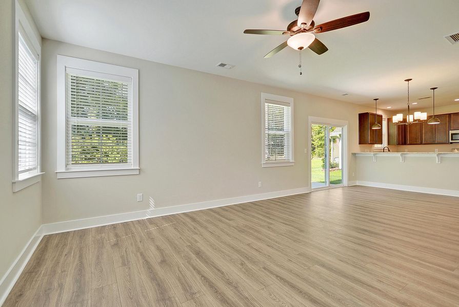 Spacious, unfurnished interior of a new home in Indigo Place, North Charleston (Image 15).