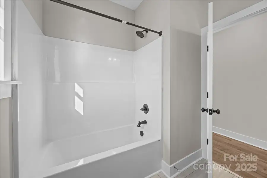 Image 43 of a home in .