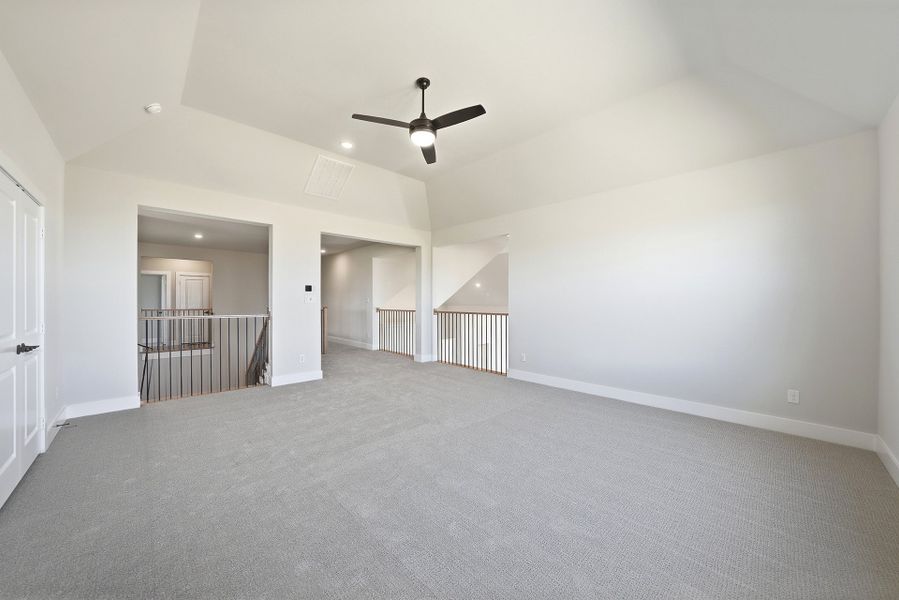 Spacious, unfurnished interior of a new home in Park Place - 80' Lots, Prosper (Image 30). Spacious, unfurnished interior of a new home in Park Place - 80' Lots, Prosper (Image 30).