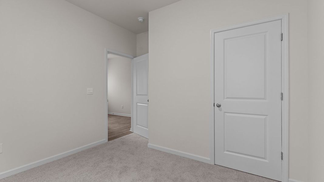 Spacious, unfurnished interior of a new home in Saddlebrook, Rocky Mount (Image 14).