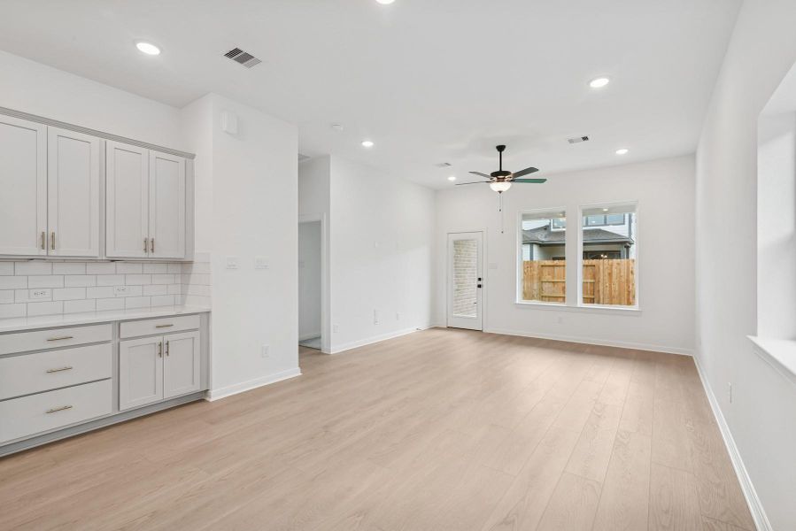 Image 35 of a home in The Grand Prairie 40’. Image 35 of a home in The Grand Prairie 40’.