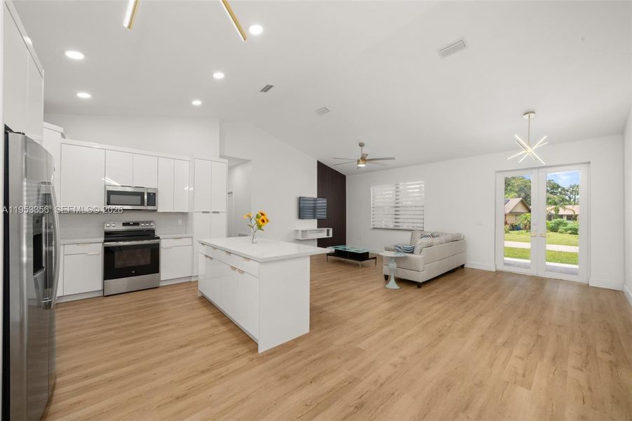 Furnished interior view inside a new home in , Sebring (Image 9).