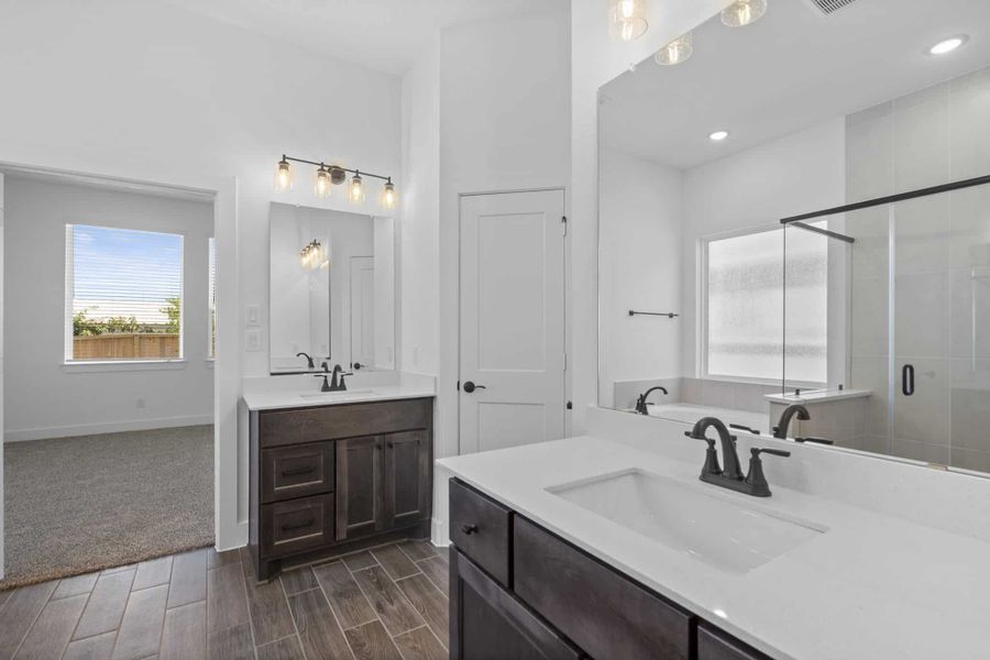 Furnished interior view inside a new home in Mulberry Farms, Santa Fe (Image 33).