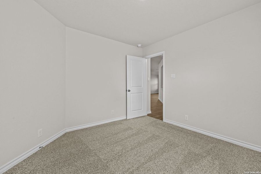 Spacious, unfurnished interior of a new home in Redbird Ranch, San Antonio (Image 15).