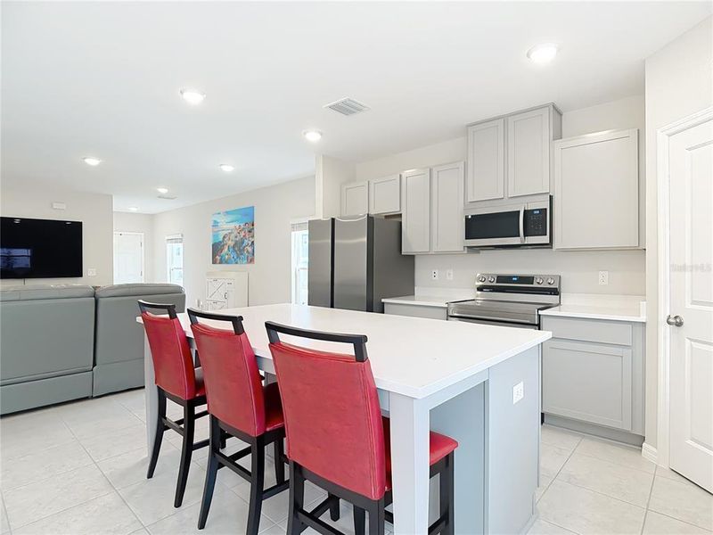 Furnished interior view inside a new home in , Lakeland (Image 9).