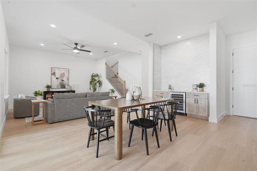 Furnished interior view inside a new home in , Orlando (Image 11).