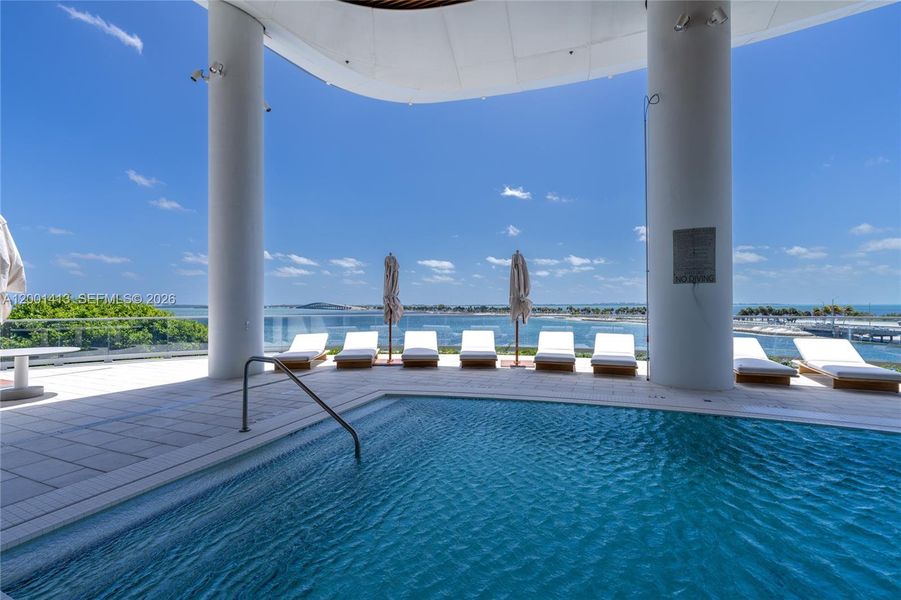 Bayfront pool Bayfront pool