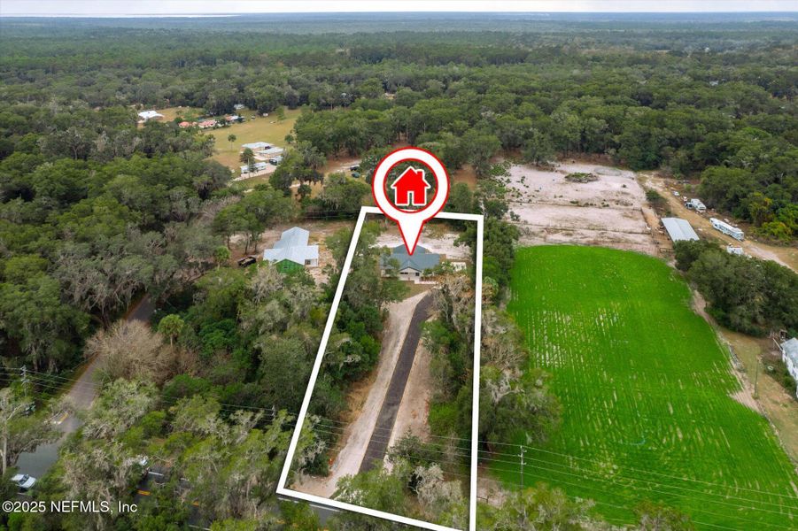Front exterior of a new home in , San Mateo, FL, highlighting curb appeal (Image 28). Front exterior of a new home in , San Mateo, FL, highlighting curb appeal (Image 28).