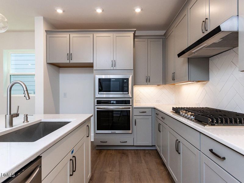 015-1280x960-kitchen 015-1280x960-kitchen