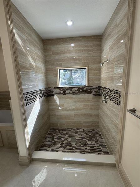 Image 22 of a home in .