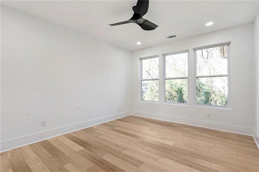 Spacious, unfurnished interior of a new home in , Decatur (Image 26).