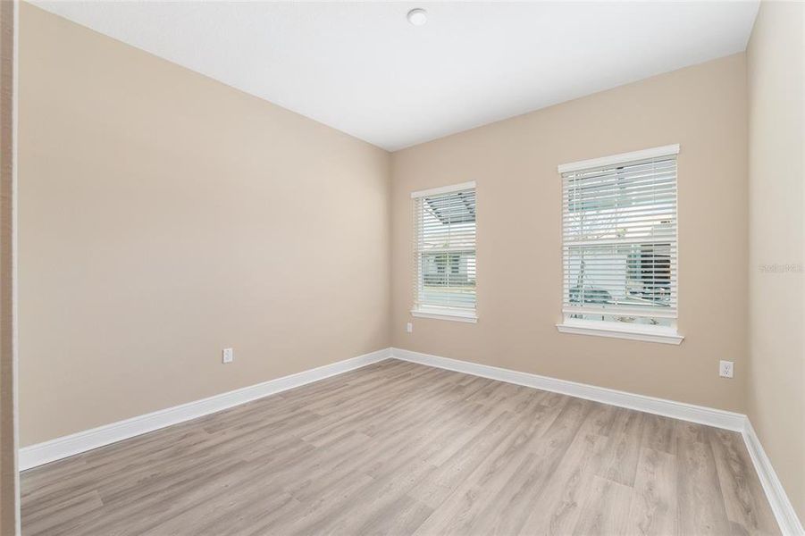 Spacious, unfurnished interior of a new home in , Ocala (Image 40).