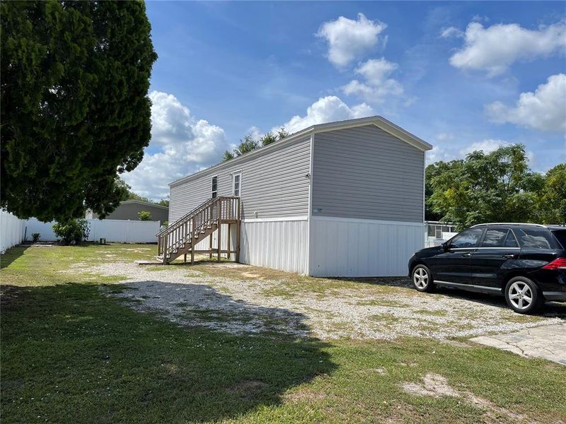 Exterior details and patio area of a home in , Orlando (Image 1). Exterior details and patio area of a home in , Orlando (Image 1).