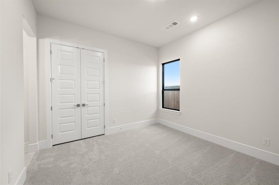 317 Fireblade- Bedroom-2
