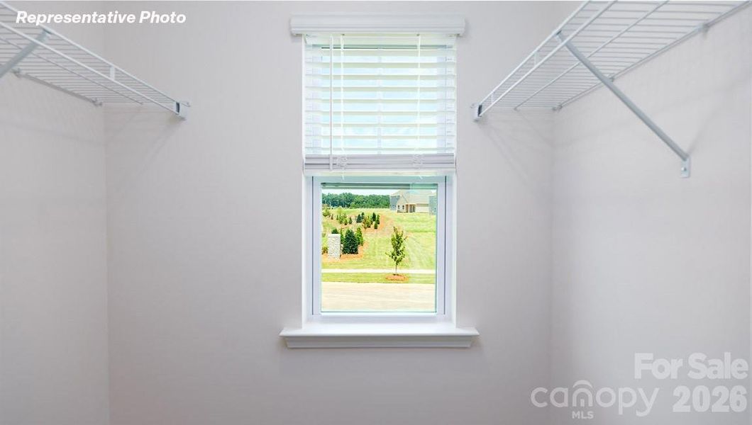 Spacious, unfurnished interior of a new home in Laurelbrook, Sherrills Ford (Image 20).