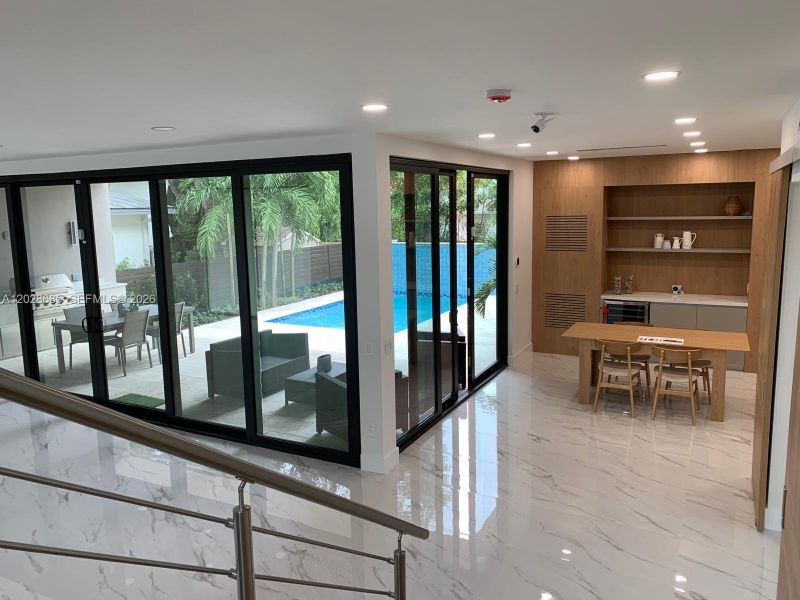 Image 36 of a home in .