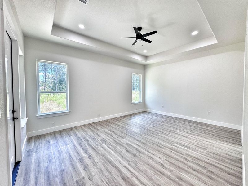 Spacious, unfurnished interior of a new home in , Dayton (Image 30).