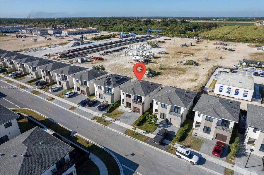 Image 40 of a home in .