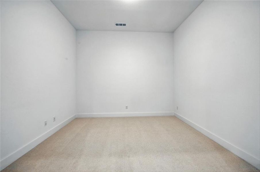 1636ShandyLnDENTR022