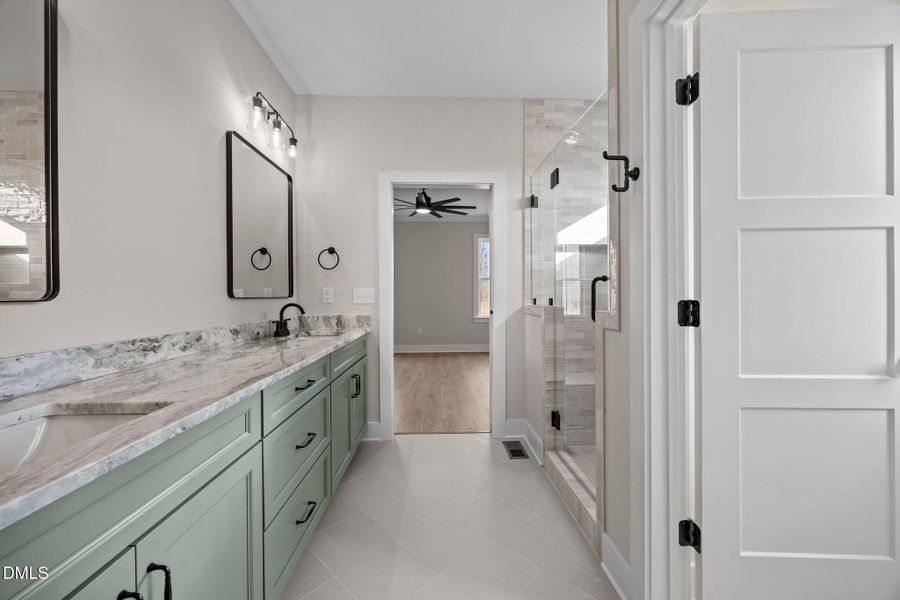 32-web-or-mls-IMG_7400