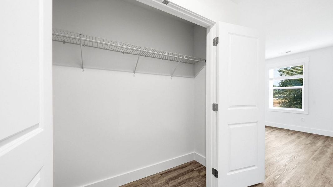 Spacious, unfurnished interior of a new home in The Arbor Townhomes, Kingsport (Image 24).